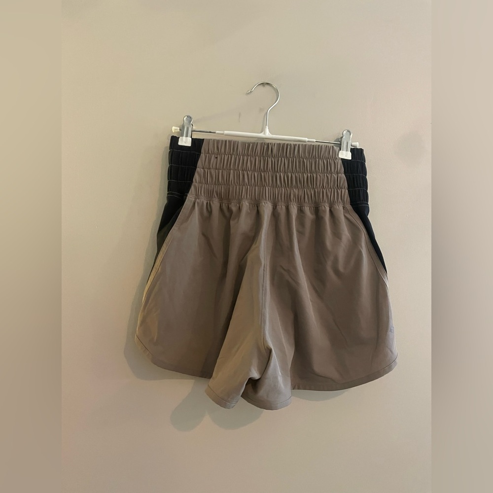 YPB Abercrombie & Fitch Brown and Black Athletic Shorts - Picture 3 of 5